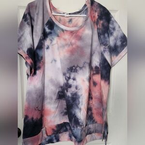 LIVI lightweight pullover